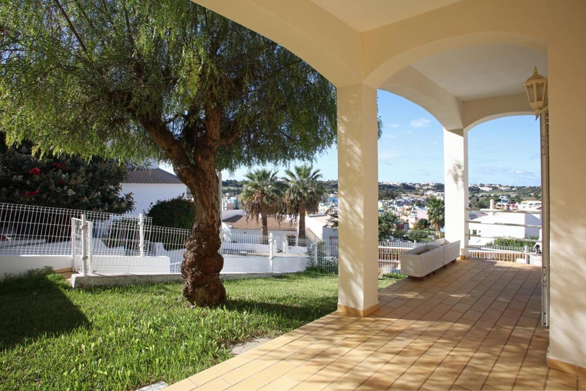 Villa Kevin By Atlantic Places Albufeira Extérieur photo
